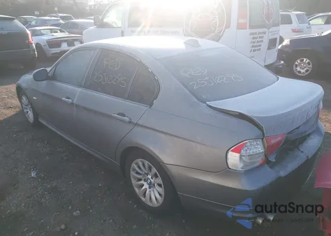 2009 BMW 328I xDrive из США, поврежденный, VIN WBAPK53599A513474